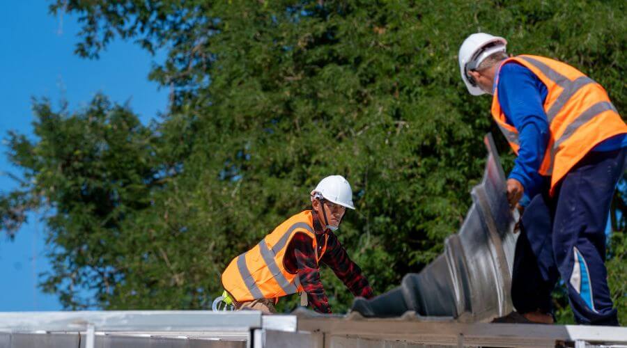 Roof leak detection in Lyons, SD